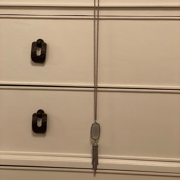 Kendra Scott Rayne Necklace - Picture 2 of 5